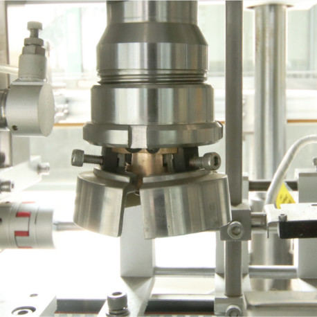 Automatische Verkleidungsmaschine mit Zwillingskopf FXG-2E 2500BPH