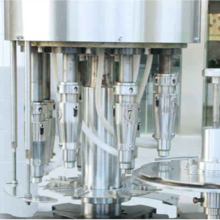 8000 BPH YG-8AS vollautomatische Rotationsverschlussmaschine 80 ml-1000 ml mit 8 Köpfen