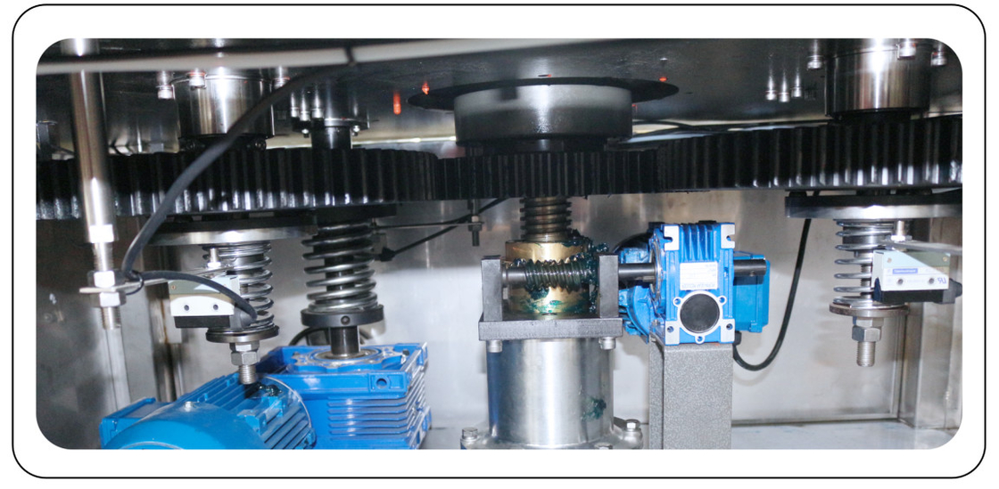PLC-gesteuerte Rotations-automatische Schraubverschlussmaschine 8 Kopf 50ML-1000ML Max 9000 BPH