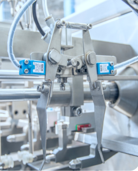 Horizontal Pesticide Filling Machine with Automatic Bag Opening Filling and Sealing Suitable for Various Packaging Sizes